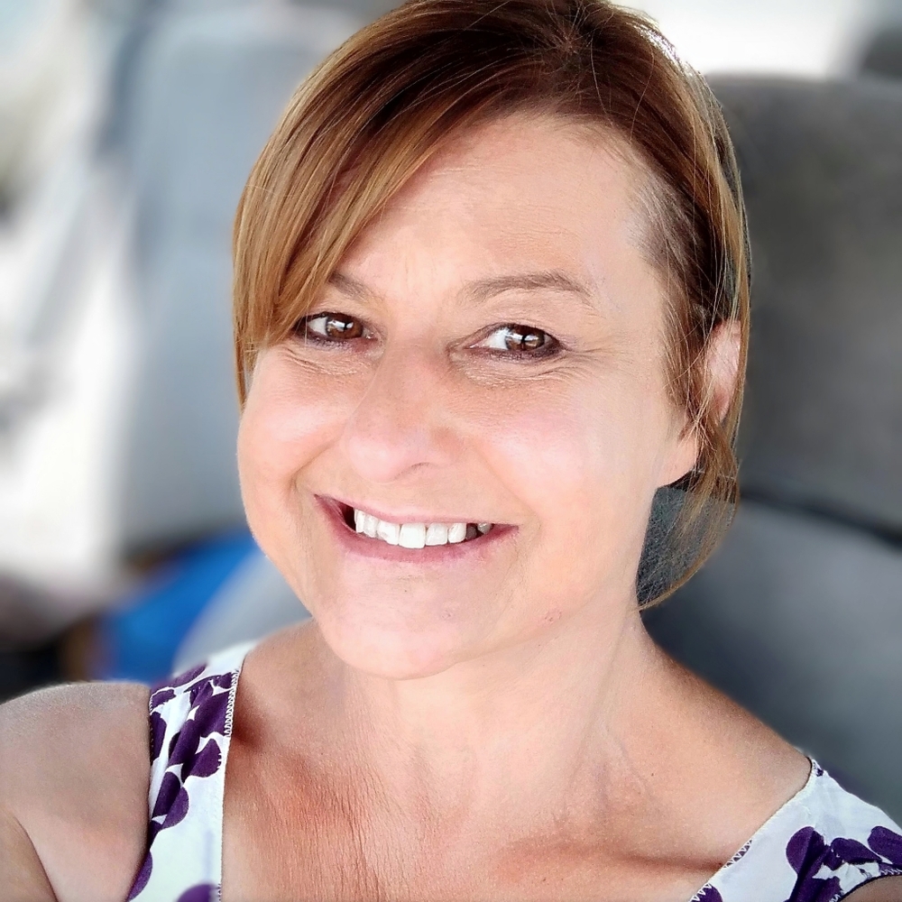 Meet your Posher, Angela